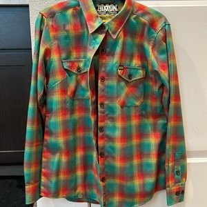 Dixxon Women’s Flannel size Large - the Samson